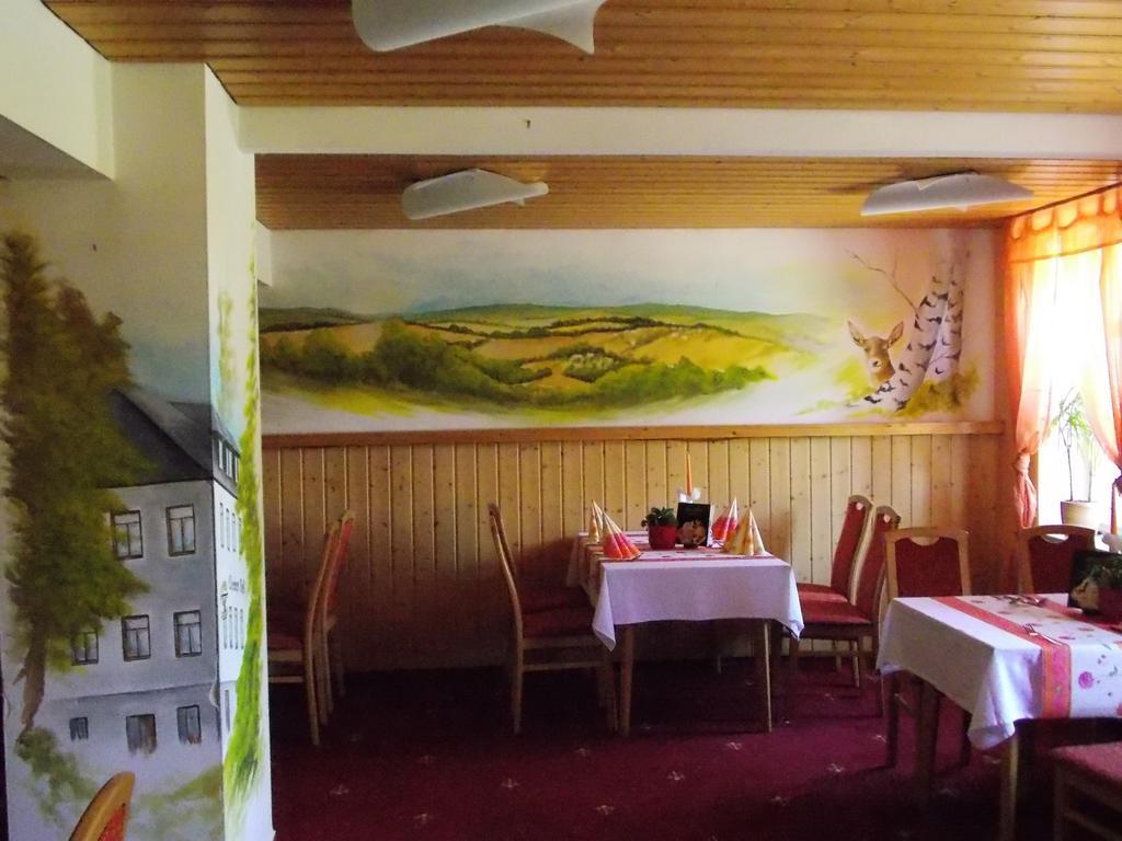Landhotel Weisses Röß`l Adorf Exterior foto